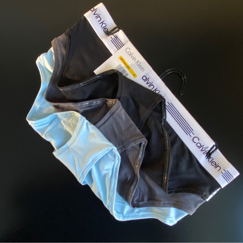 🌱 Calvin Klein 3-pack bikini underwear - Picture 6 of 8
